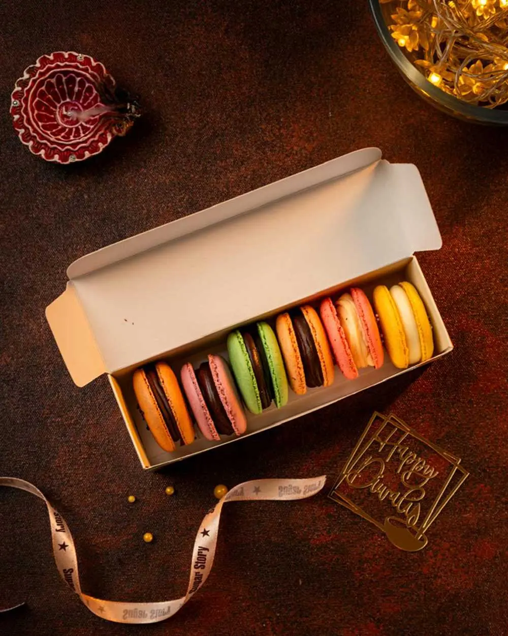 Box of 6 macarons