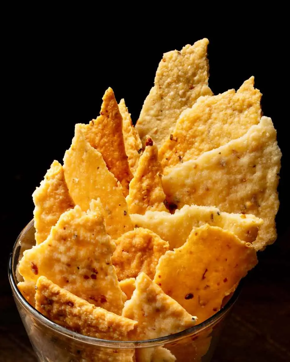 Cheese garlic crackers
