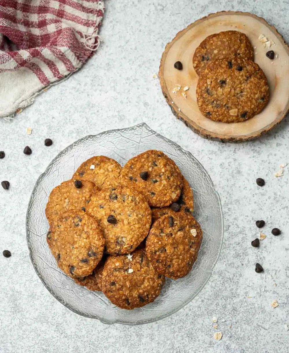 Oatmeal chocolate chip cookies