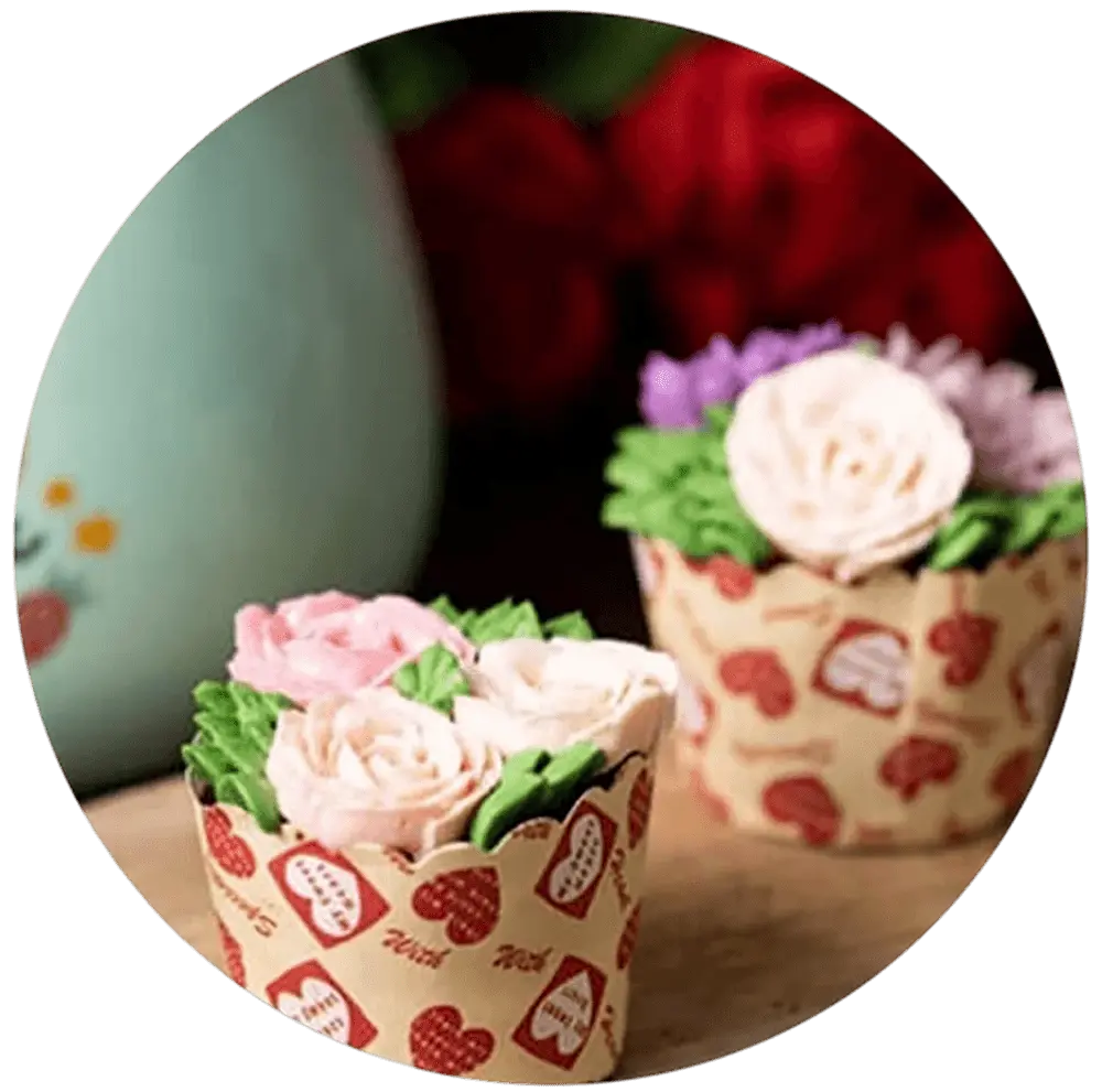 Customized Cup cakes at sugar Story Kolkata